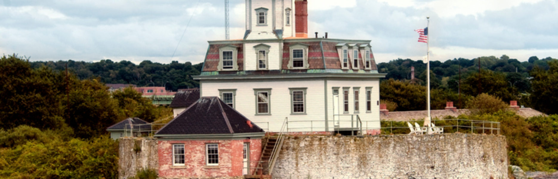 Newport, RI Harbor Sights: Spotlight on Rose Island
