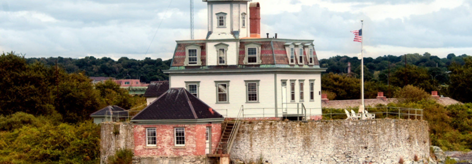Newport, RI Harbor Sights: Spotlight on Rose Island